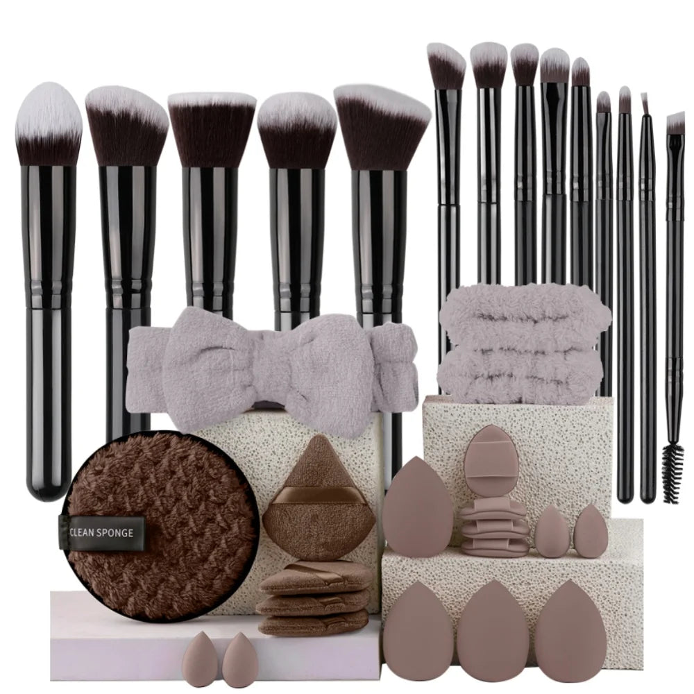 New 14PCS Makeup Brushes Set Foundation Eyeshadow Highlighter Blush Concealer Female Beauty Tool Puff Beauty Sponges Thumb Puffs
