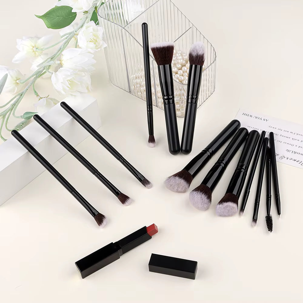 New 14PCS Makeup Brushes Set Foundation Eyeshadow Highlighter Blush Concealer Female Beauty Tool Puff Beauty Sponges Thumb Puffs